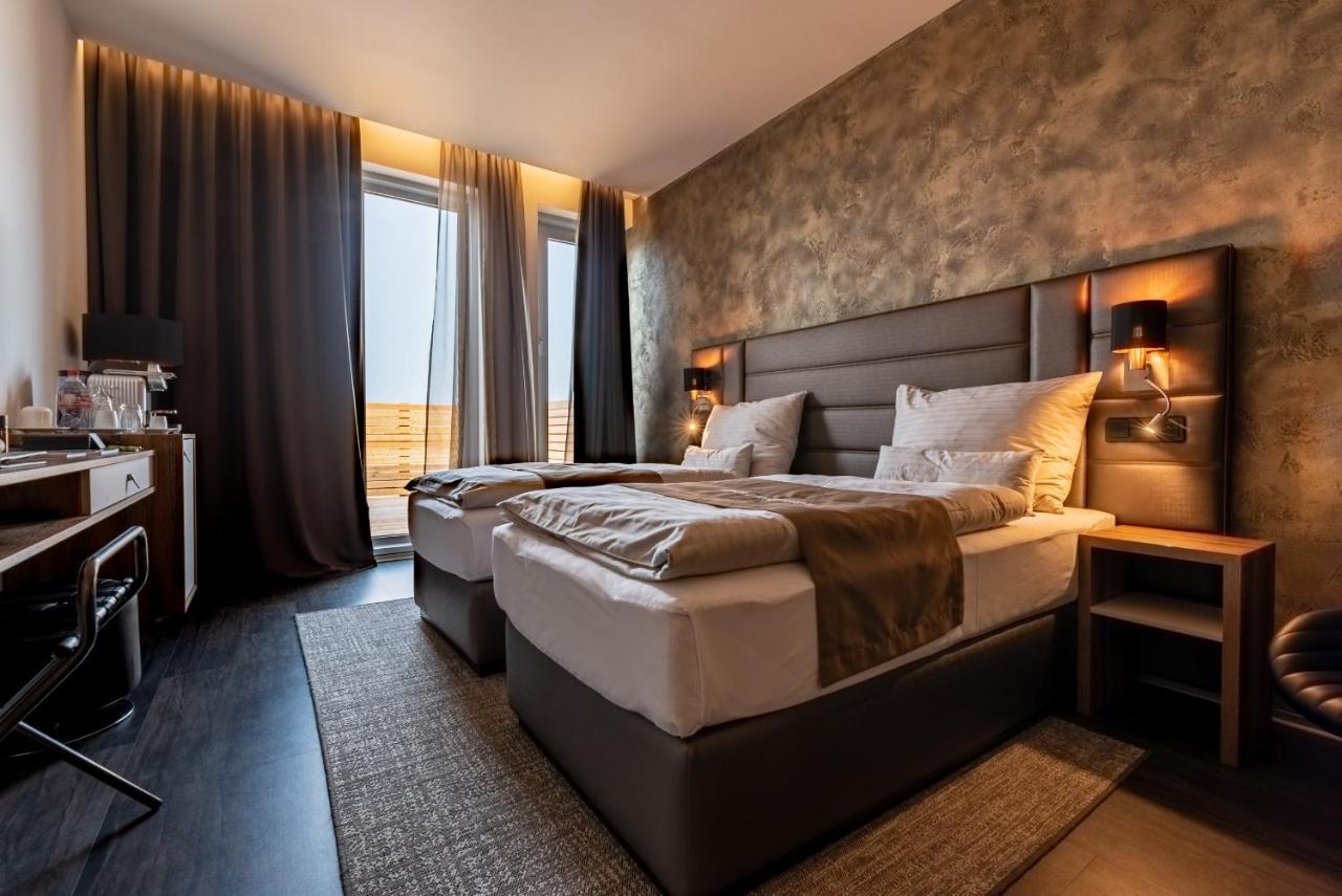 Nutrend World Hotel Olomouc Exterior foto